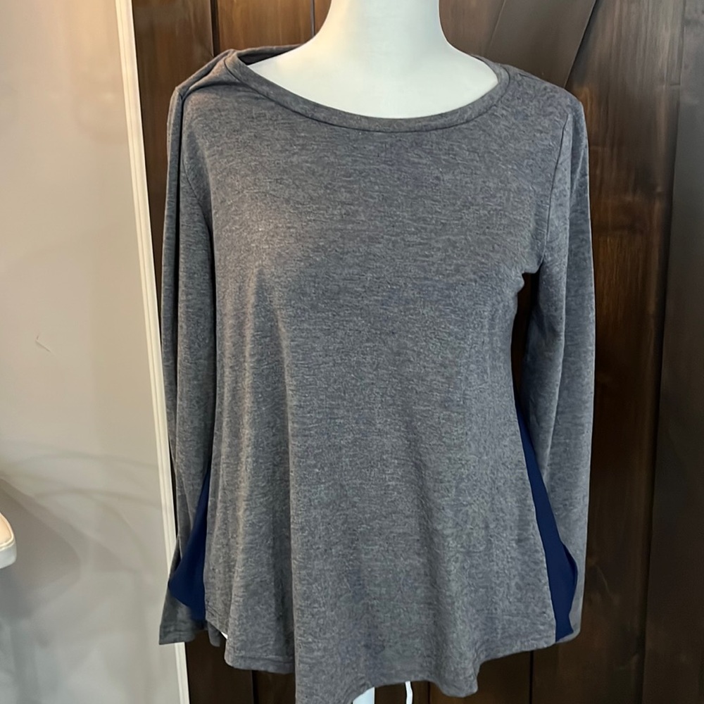 TW7S Top Womens Small